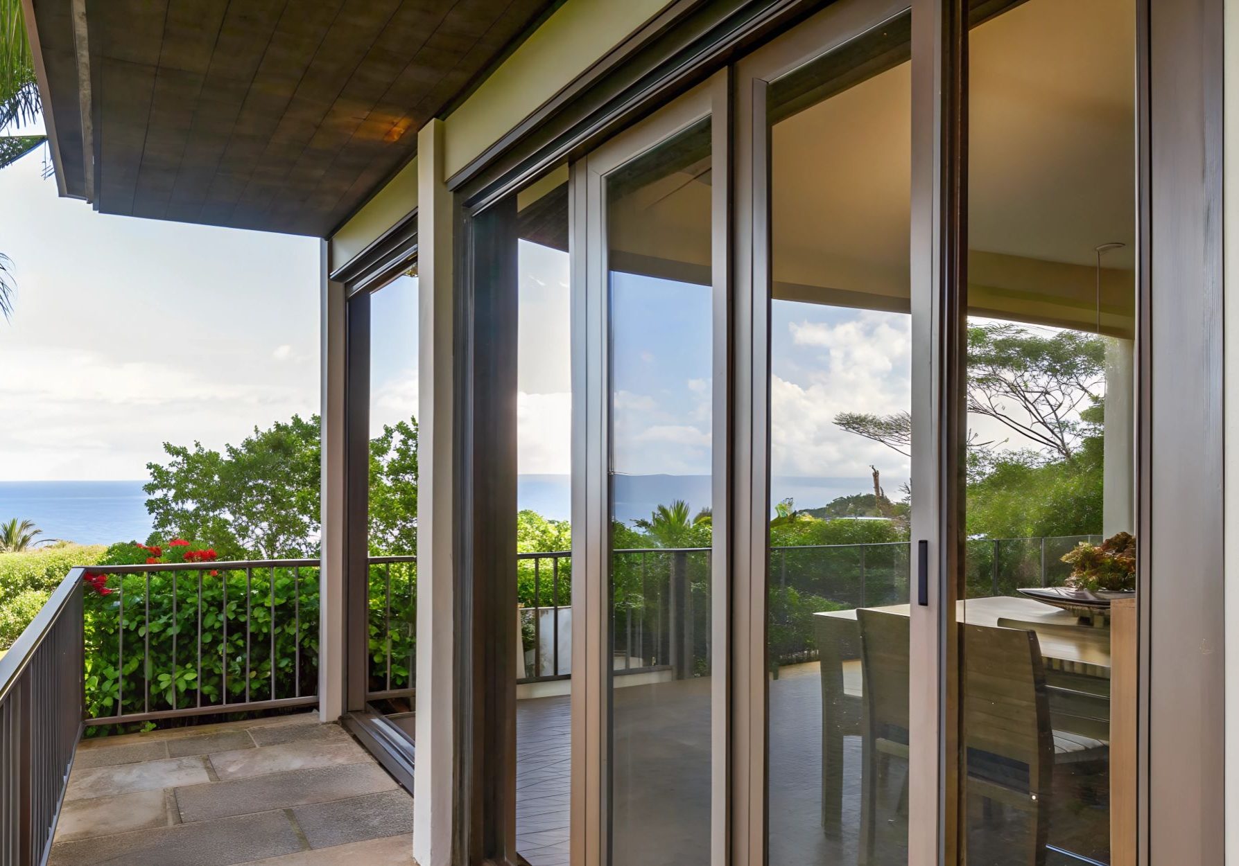 Modern Balcony With Glass